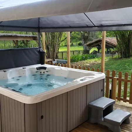 Vakantiehuis Le Moulin Neuf - Les Lilas *